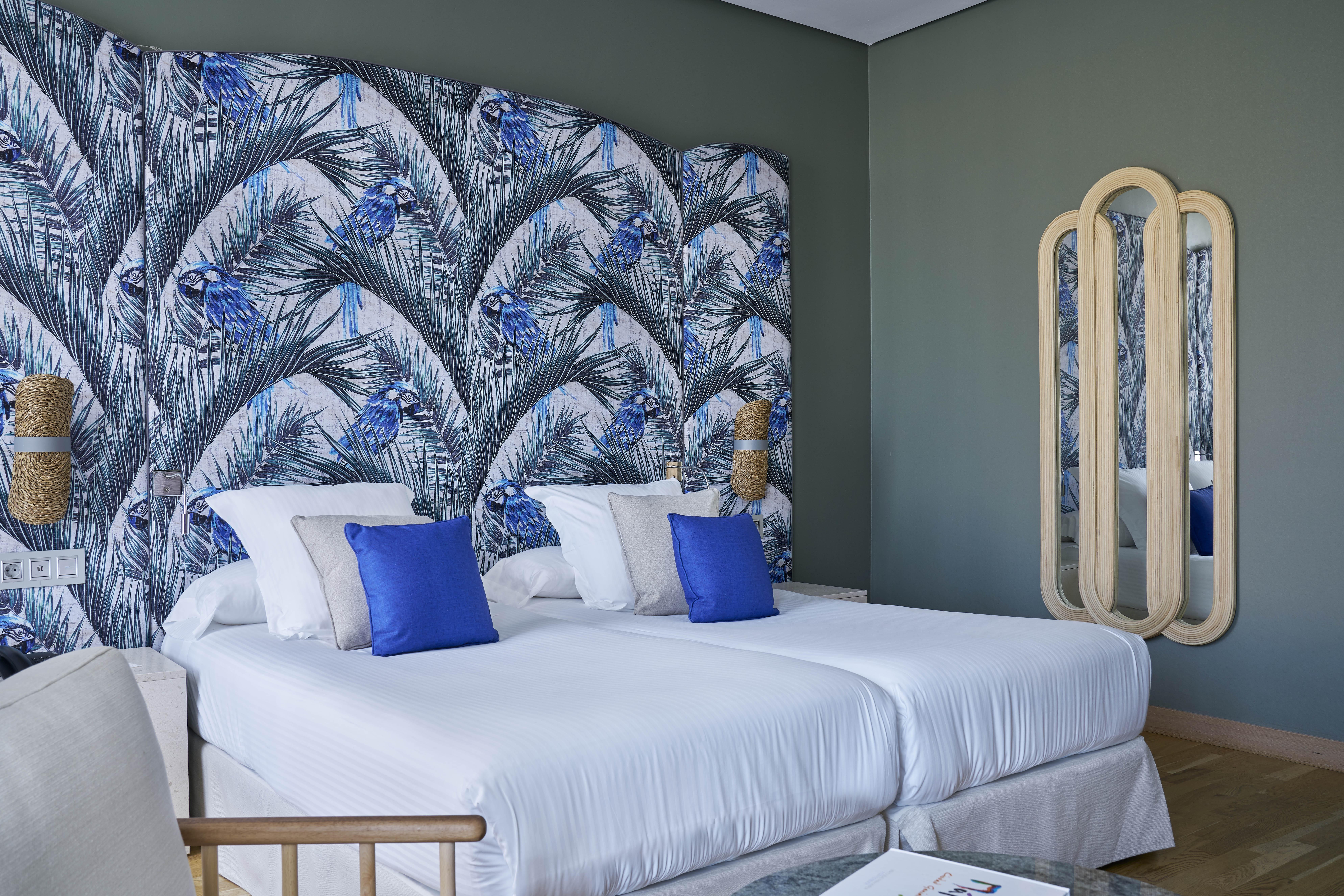 Vincci Seleccion Posada Del Patio Μάλαγα Εξωτερικό φωτογραφία A room at the hotel