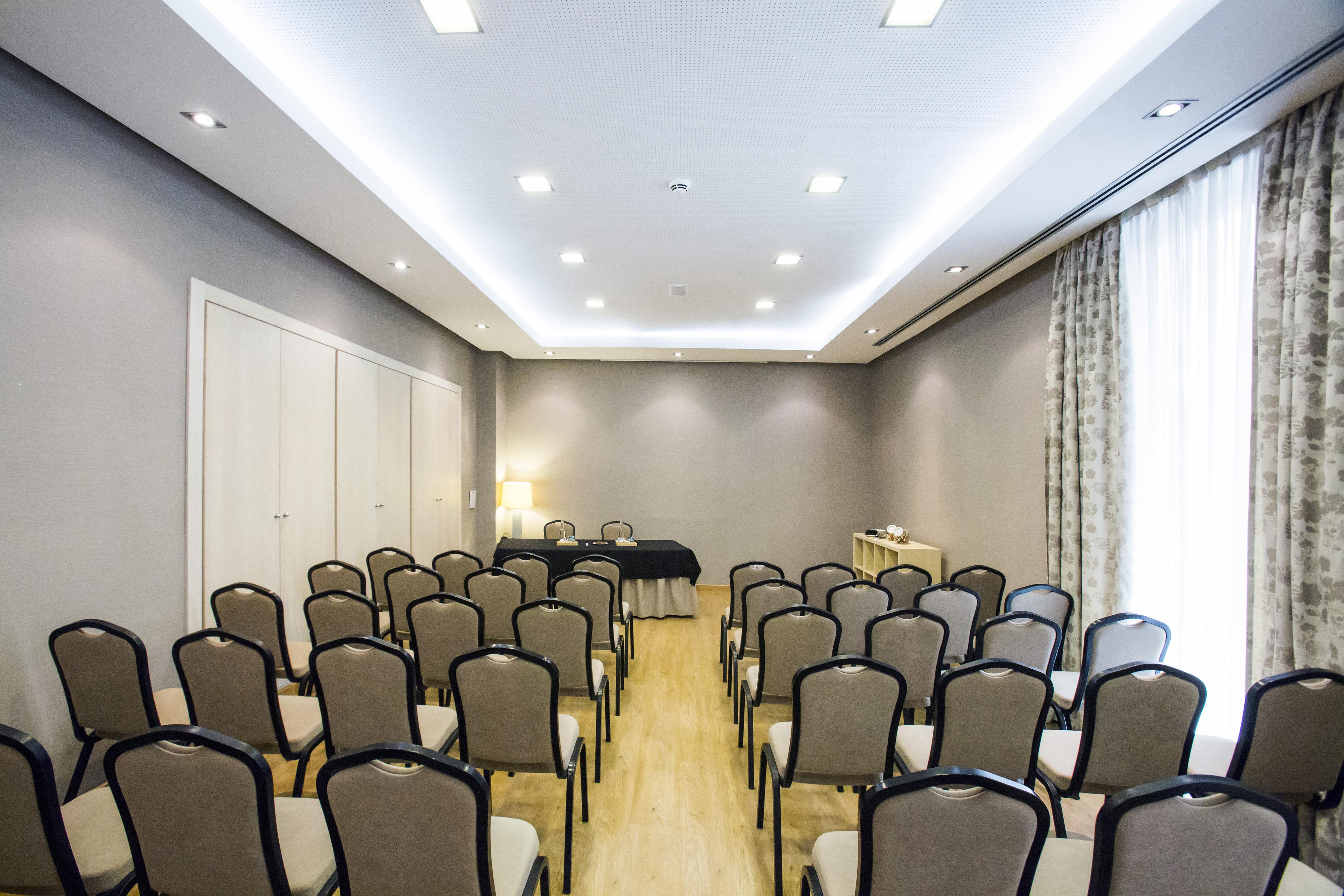 Vincci Seleccion Posada Del Patio Μάλαγα Εξωτερικό φωτογραφία Meeting room